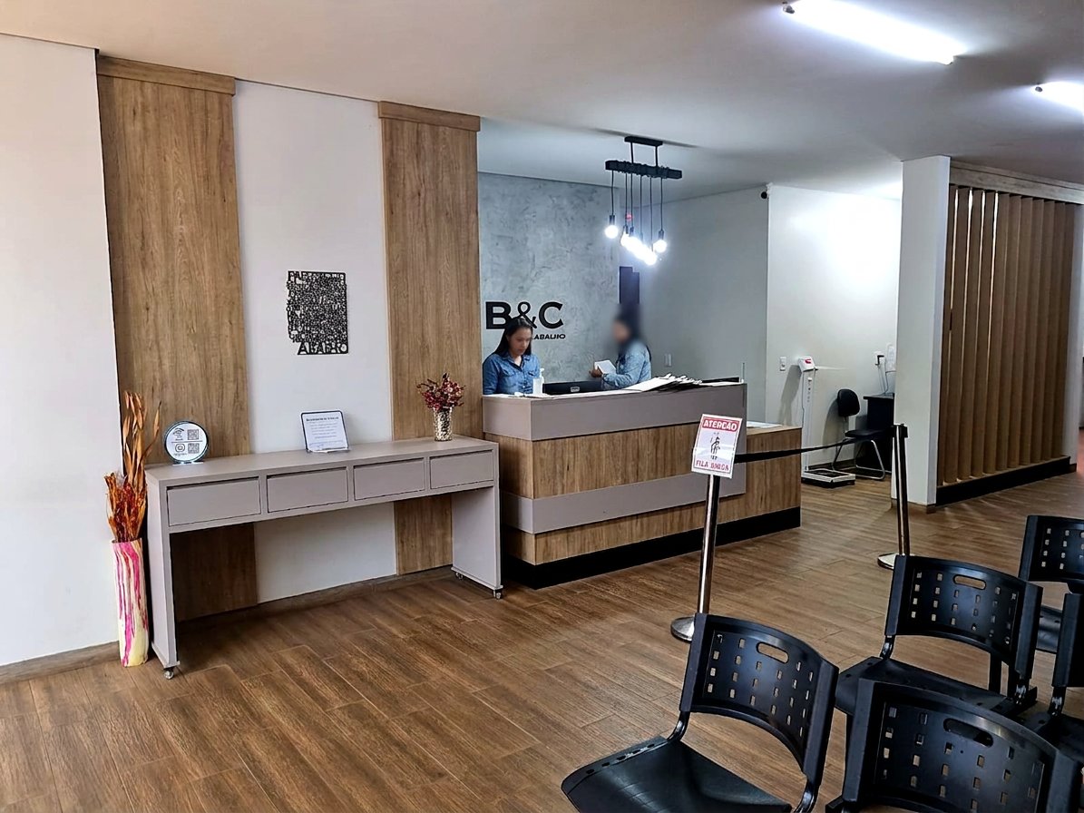 Recepção da unidade Jardim da B&C Saúde